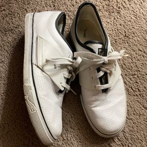 Men’s puma sneakers